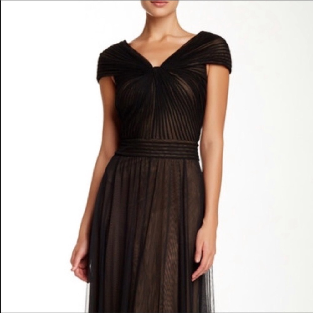 Tadashi Shoji Tulle Twist Cocktail Length Dress | Black